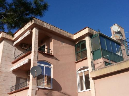 Lustica Apartamento | Apartman Ćeran