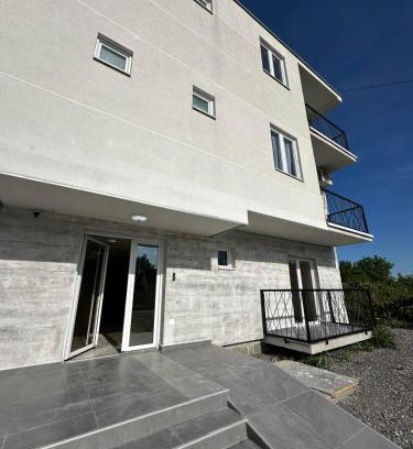 Surcin Apartamento | Apartman Andjela