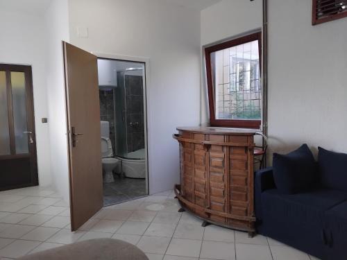 Canton 10 Apartamento | Apartman Buco