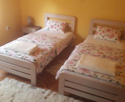 Pirot Apartamento | Apartman "Dom Stankovića"