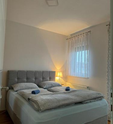 Teslic Apartamento | Apartman Giljen