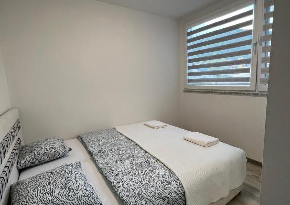 Sumece Apartamento | Apartman “ Ismar “
