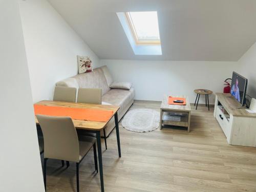Veliko Gradiste Apartamento | Apartman Jela Srebrno jezero