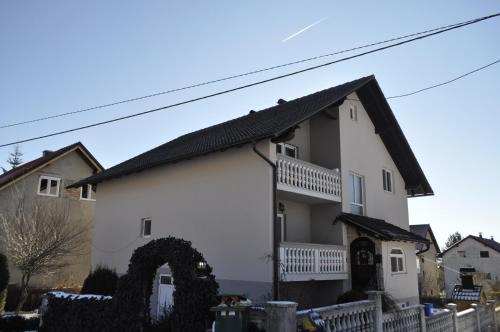 Kupres Apartamento | Apartman Jonjić