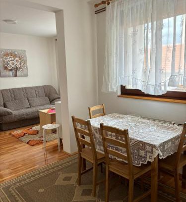 Pirot Apartamento | Apartman LENKA