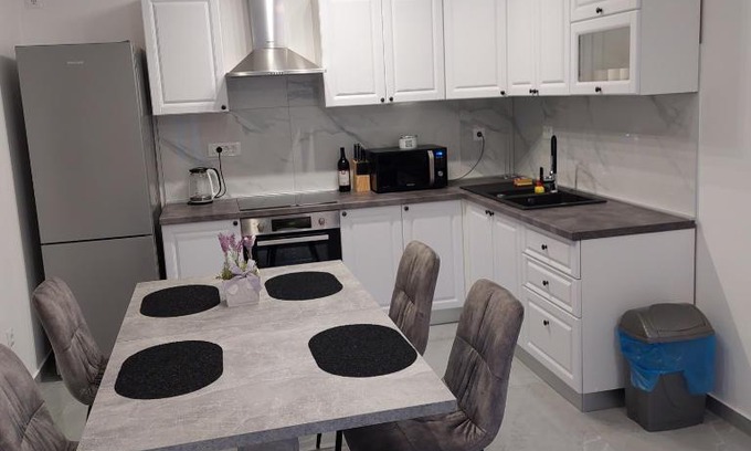 Ljubac Apartamento | Apartman Mia