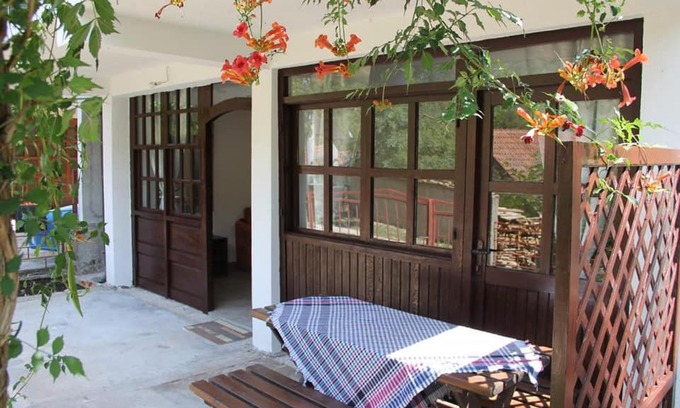 Konjic Apartamento | Apartman NeSa Boracko jezero