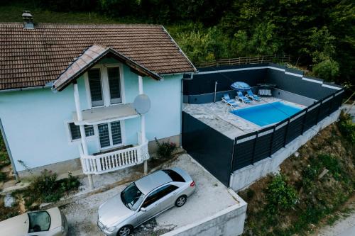 Central Bosnia Canton Apartamento | Apartman Orahovčić