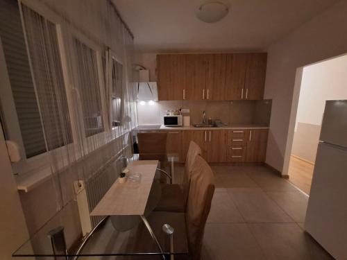 Cukarica Apartamento | Apartman Palma