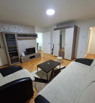 Nis Apartamento | Apartman Pešić