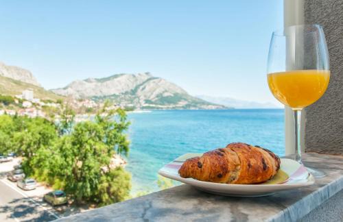 Dugi Rat Apartamento | Apartman Roza