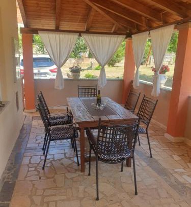 Valtura Apartamento | Apartman Sara