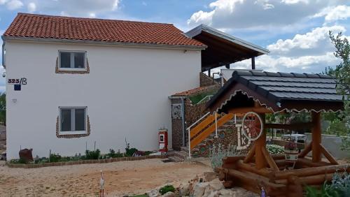 Velim Apartamento | Apartman Sebastian