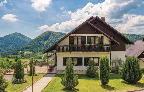 Ravna Gora Apartamento | Apartman Svetličić