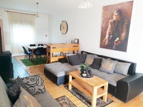 Udbina Apartamento | Apartmani Andrej