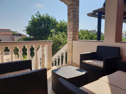 Povljana Apartamento | Apartmani "Bodulo"