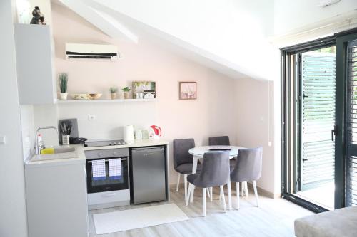 Skaljari Apartamento | Apartmani Dijana 2