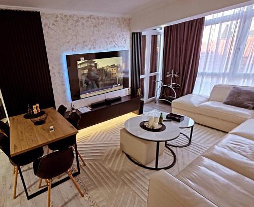 Baosici Apartamento | Apartmani Komatina Đenovići 3 LUX