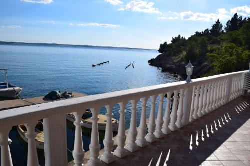 Starigrad Apartamento | Apartmani Krapić