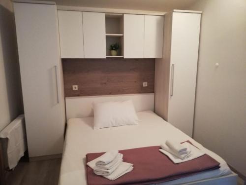 Drvenik Apartamento | Apartmani Kristina