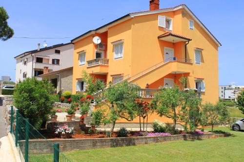 Porat Apartamento | Apartmani Mladenka