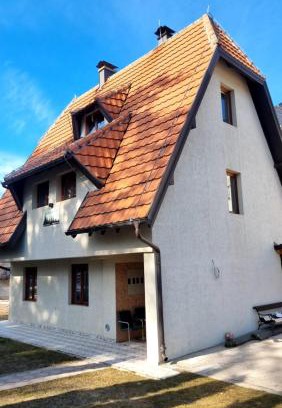 Kremna Apartamento | Apartmani Nešović Tara