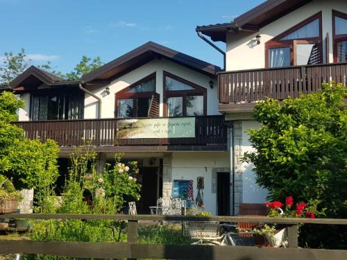 Duga Resa Apartamento | APARTMANI SRCE MREŽNICE
