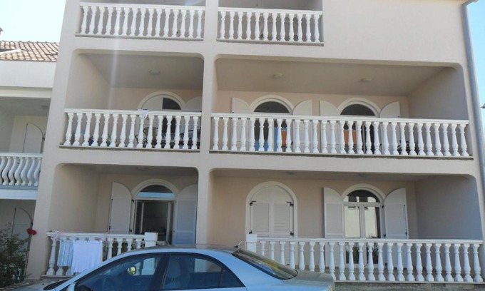 Malinska-Dubasnica Apartamento | Apartmani Tomičić