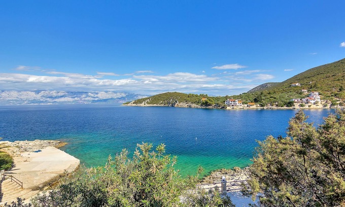 Pokrivenik Apartamento | Apartment and Rooms Nikola (38301-A14) - Zastrazisce - island Hvar