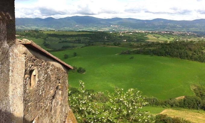 Sermugnano Casa | Palazzo nel Borgo, cerca de Orvieto, panorámica, en el antiguo pueblo de Sermugnano