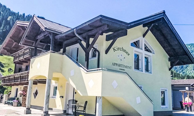 Hollersbach im Pinzgau Apartamento | Apartamento Evi 1 by Interhome