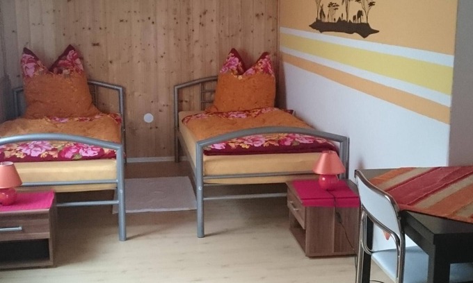 Neuhaus an der Pegnitz Apartamento | Apartamento con vistas Neuhaus y Burg Veldenstein