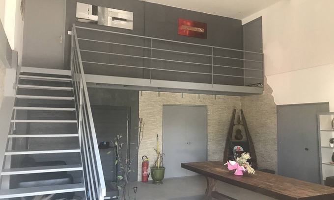 Villeneuve-les-Beziers Apartamento | APARTAMENTO EN LOFT