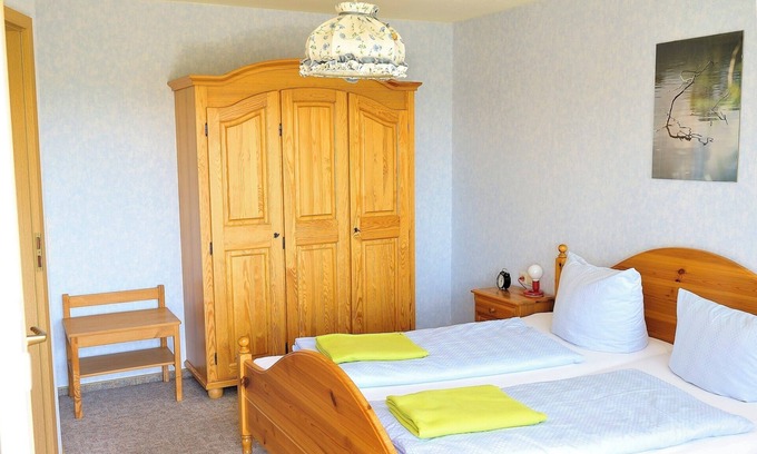 Kressbronn Apartamento | Apartamento '1, 53qm, Balkon' con piscina compartida, terraza compartida y Wi-Fi