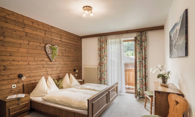 Taxenbach Apartamento | Apartamento 1 con vistas a la montaña, jardín y Wi-Fi