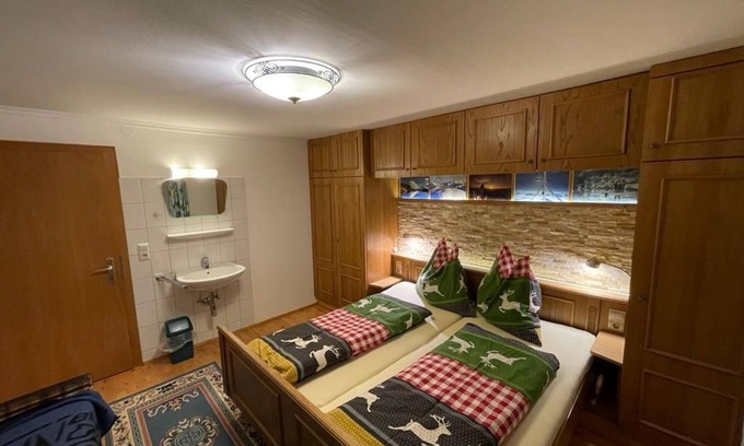 Muhlbach im Pinzgau Apartamento | Apartamento / 2 habitaciones / Du od. Cuarto de baño, aseo - Brandner Robert, apartamentos y casa de campo