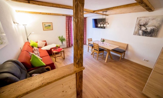 Unterwoessen Apartamento | Apartamento 2, Dennabruckn 61 m², 2-4 personas, dormitorio, cocina y comedor, ducha / WC, WLAN