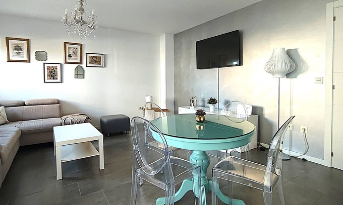 Puerto de Guimar Apartamento | ¡Apartamento a 2 minutos de la playa! Ideal para unos días en familia y parejas.