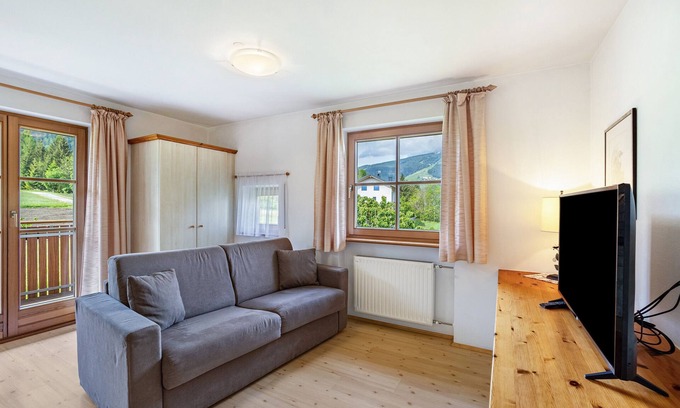 Valdaora di Sopra Apartamento | Apartamento '2' con vistas a la montaña, jardín compartido y Wi-Fi