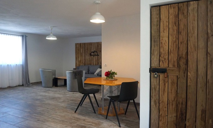 Obersasbach Apartamento | Apartamento '2' con terraza privada y Wi-Fi