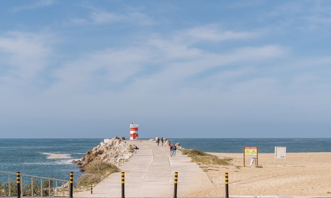 Nazare Apartamento | Stunning 2-bed Apartment in Nazaré With Garage