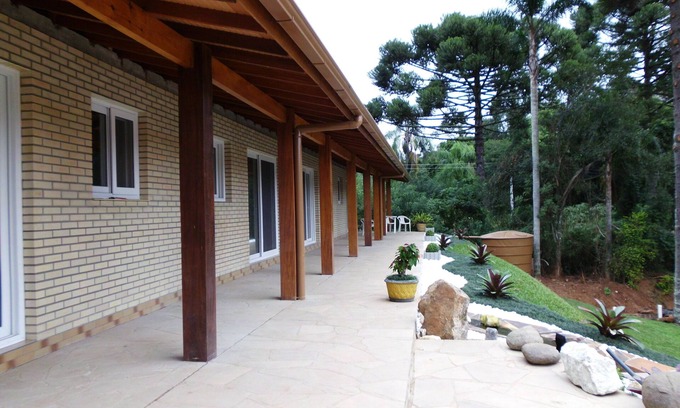 Nova Petropolis Apartamento | Apartamento 4 Apartamento con vista al jardín.