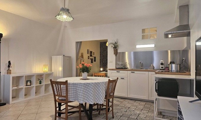 Anatole France Apartamento | Apartment 40 m² near the Canal de la Robine