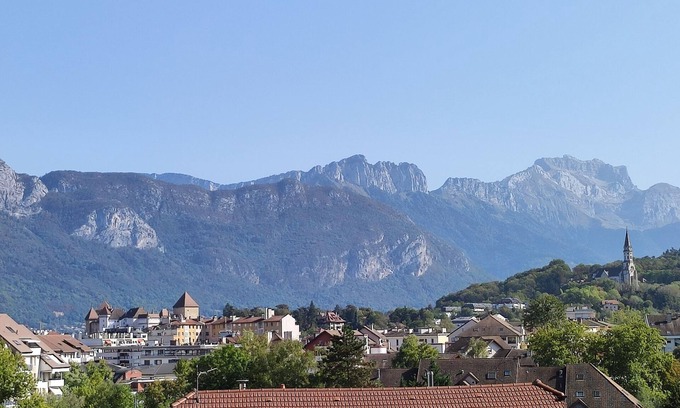 Cran-Gevrier Apartamento | Apartment 40 M2 with nice view, quiet location 10mn walk from the center