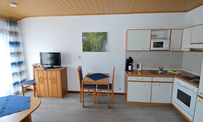 Nieder-Werbe Apartamento | Apartamento 5 - Apartamentos arrow
