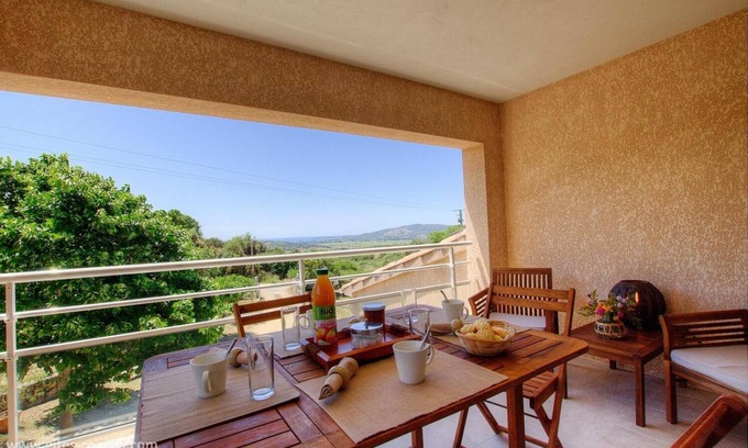 Sollacaro Apartamento | Apartment 5 km from the beach