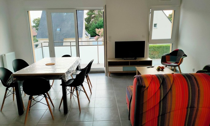 Langrune-sur-Mer Apartamento | Apartment 50 m from the sea, ideal for families