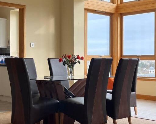 Thurso Apartamento | Apartment 500 - Metro style apartment on NC500