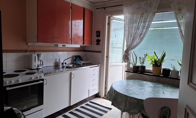 Solna Apartamento | Apartment a 10 minutes from downtown Solna