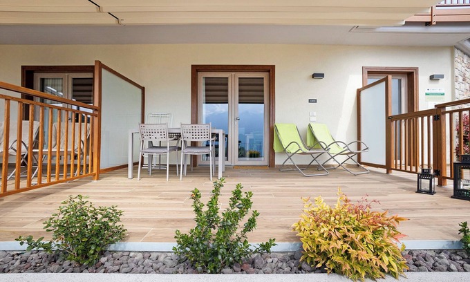 Tremosine Apartamento | Apartamento 'Agriturismo Hegemone Albero' con vistas a la montaña, terraza privada y Wi-Fi